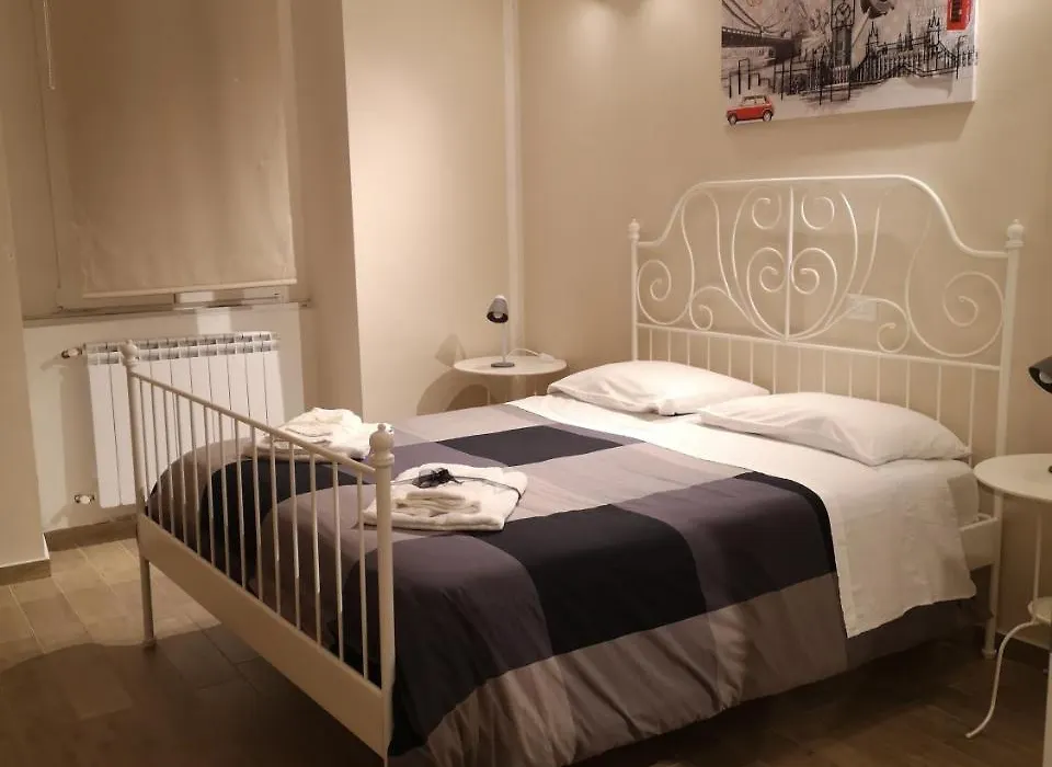 Traiano guest house-1