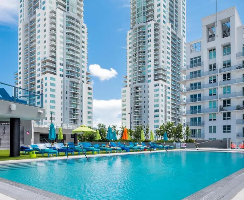 The Guild Downtown Miami-1