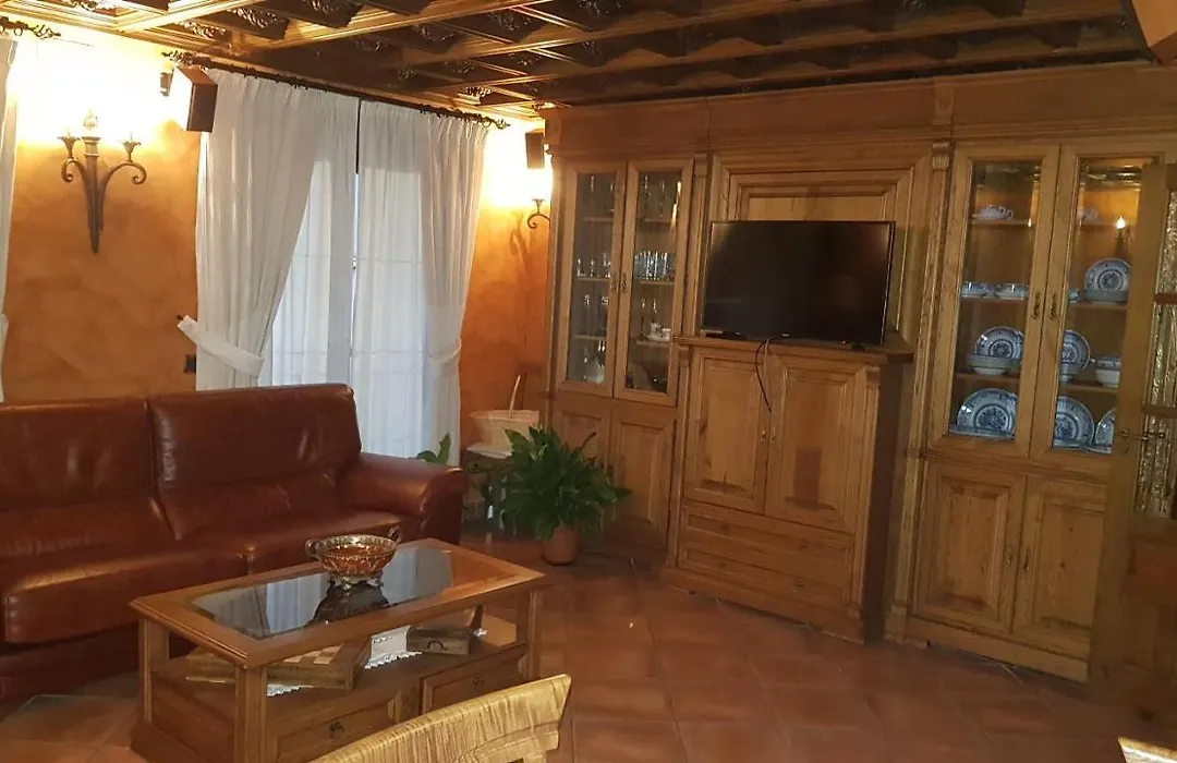 Hostal Rural Los Telares-1