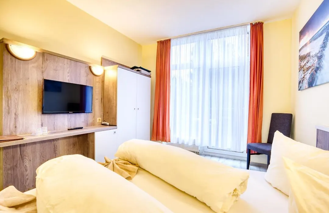 Hotel Kiebitz an der Ostsee-1
