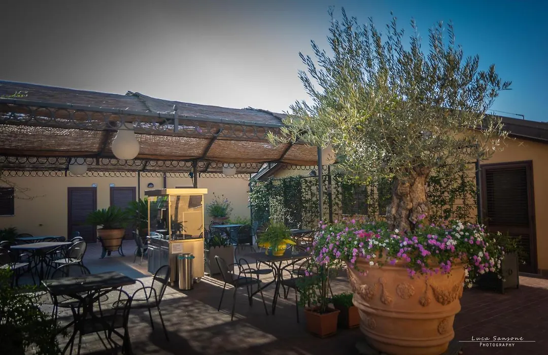 La Terrazza di Castiglione APPARTAMENTI VACANZA-1