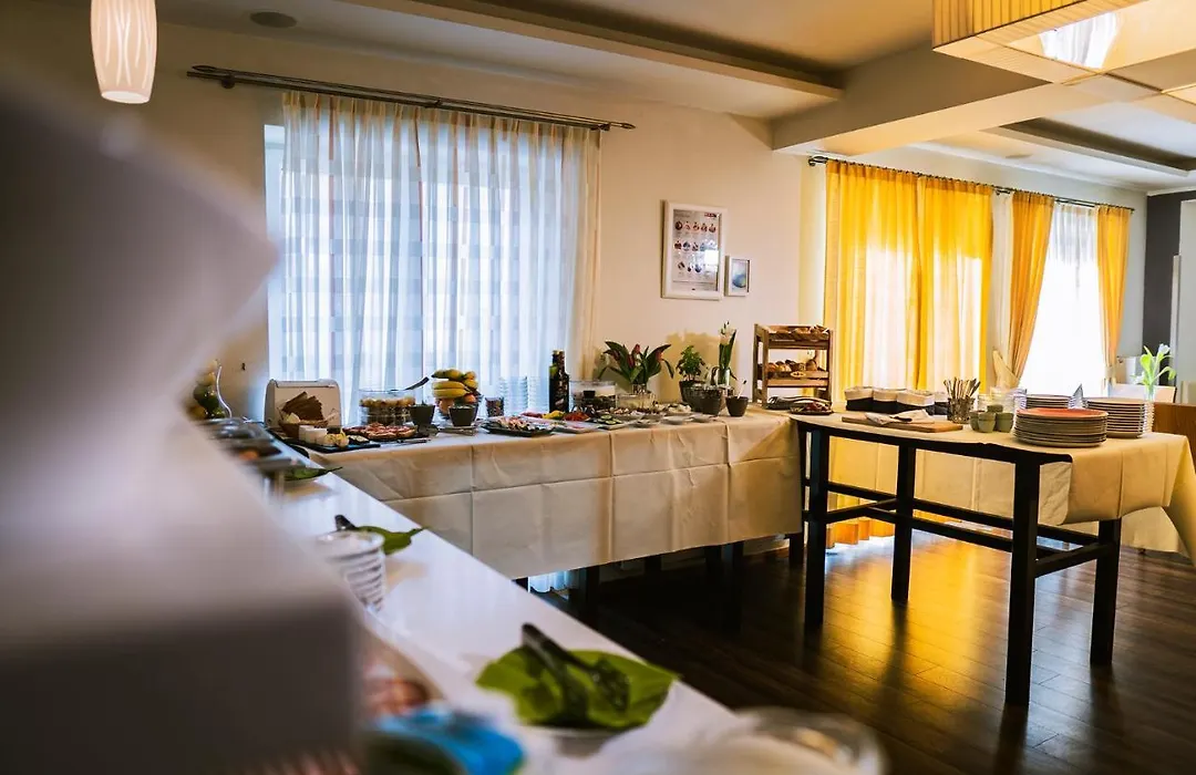 Hotel Flair-1