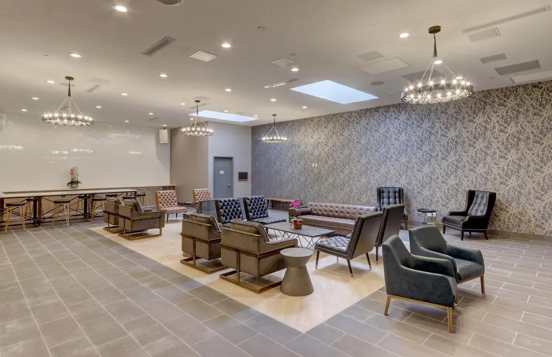 Microtel Inn By Wyndham Long Island City-1