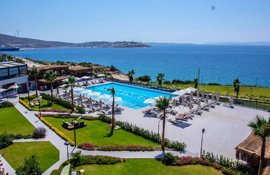 The Nowness Luxury Hotel & Spa Adulty Only-1