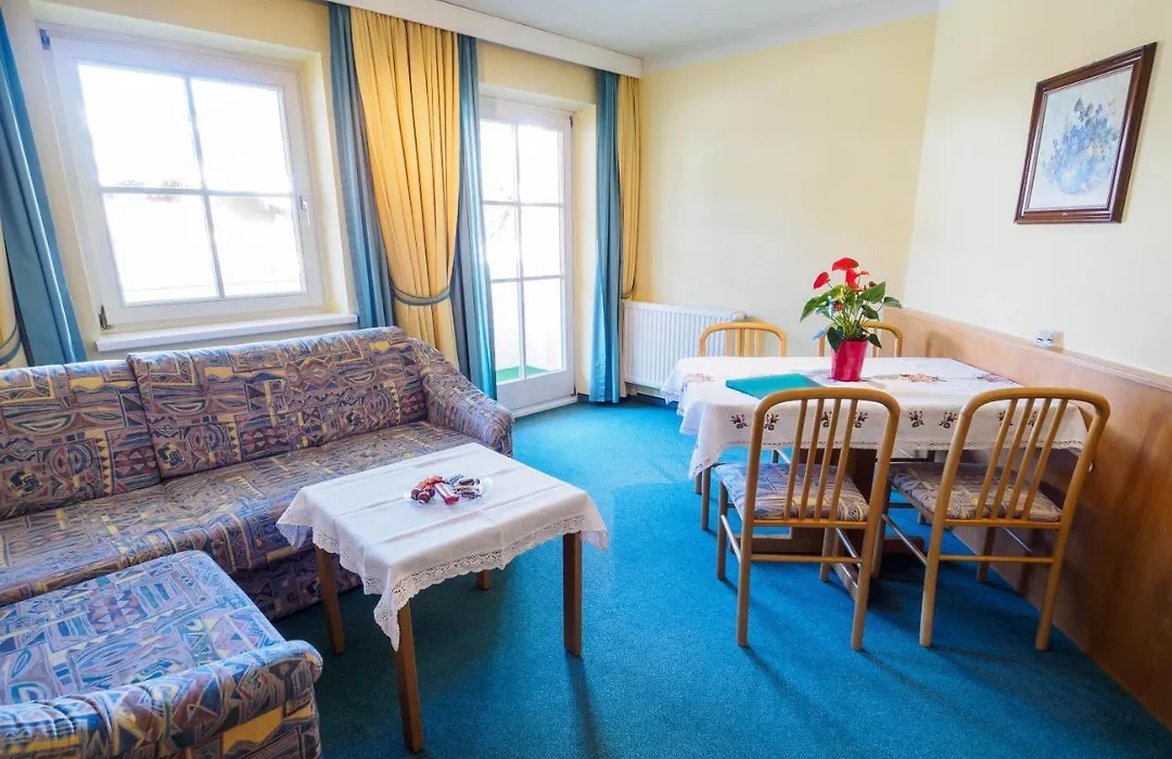 Aparthotel Alpina-1