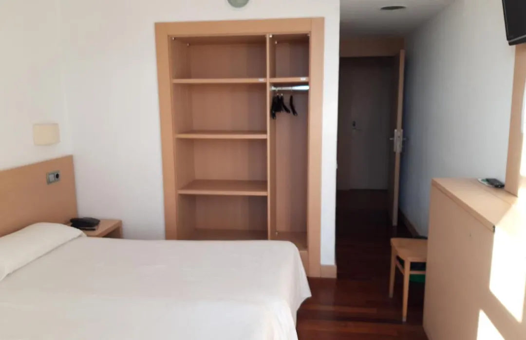 Hotel Puigcerda-1