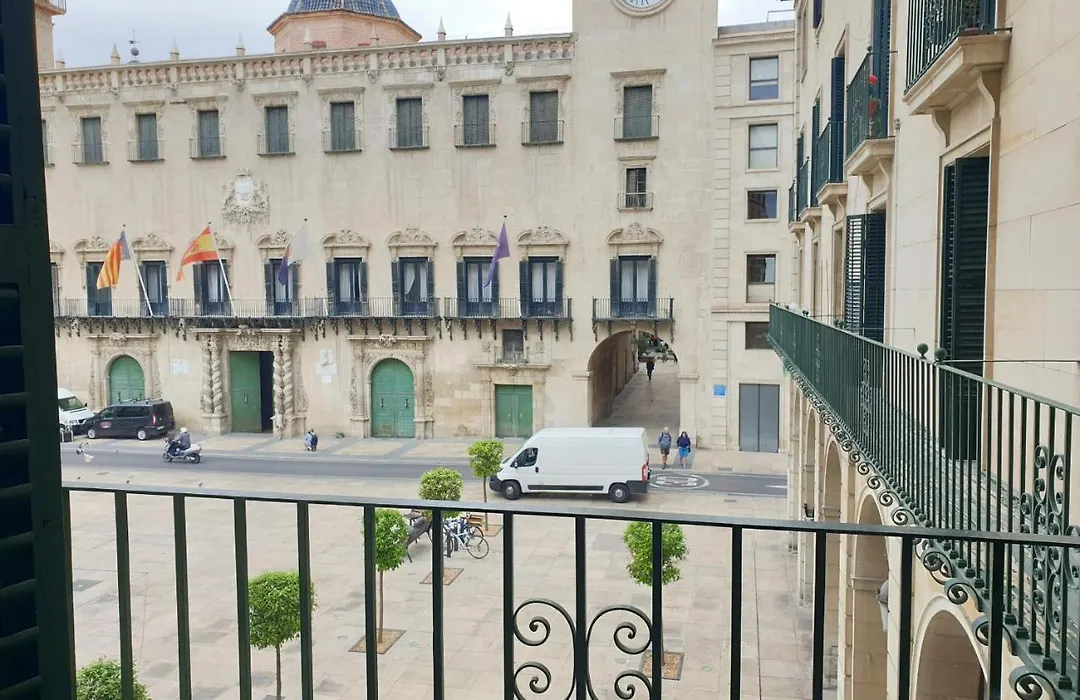 Old Center Inn Alicante-1