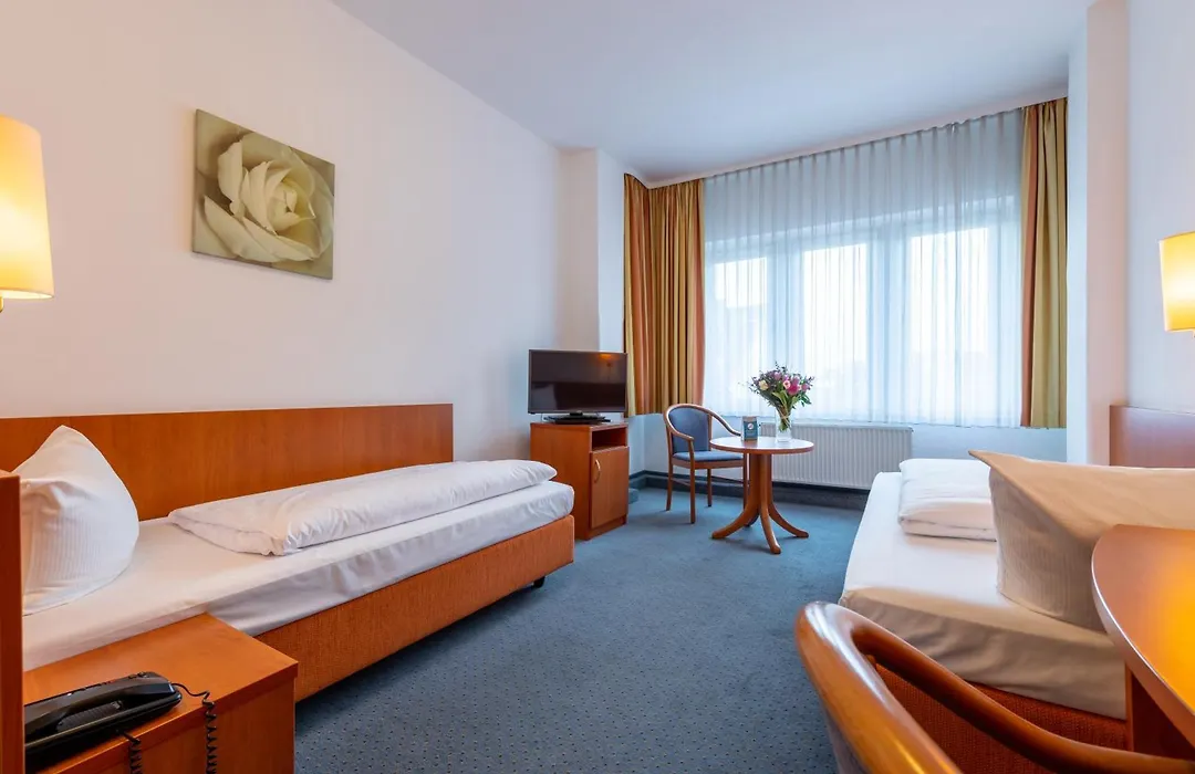 Trip Inn Hotel Schumann-1