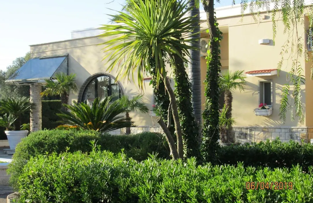 Hotel Tropical-1