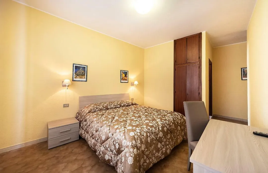 Hotel Aurelia-1