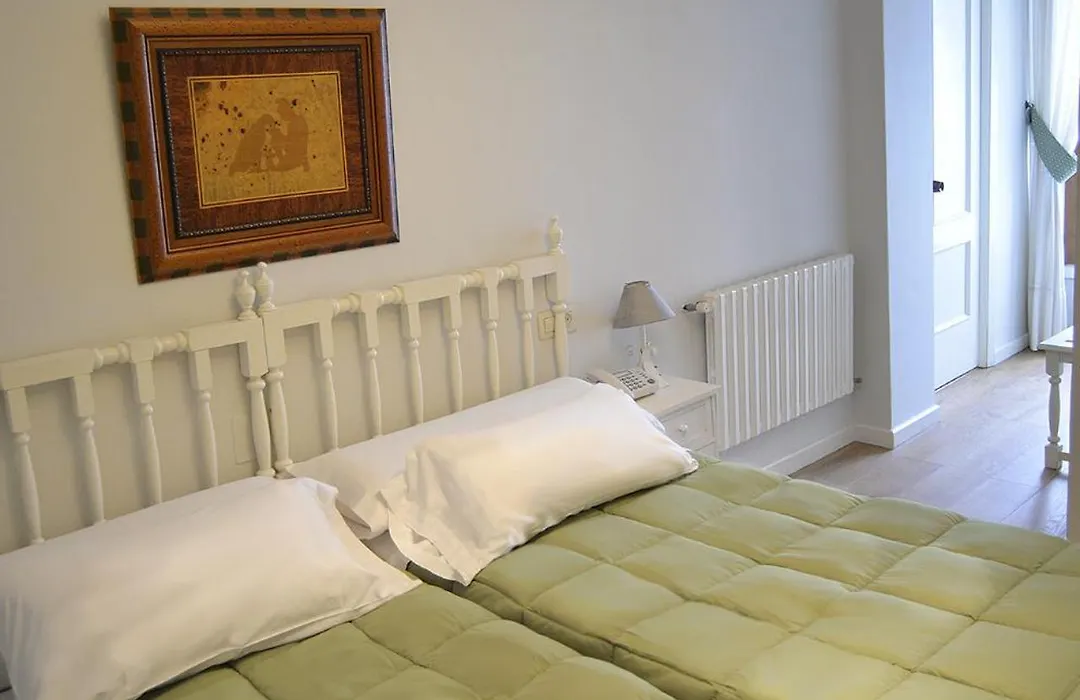 Hotel Tres Carabelas-1