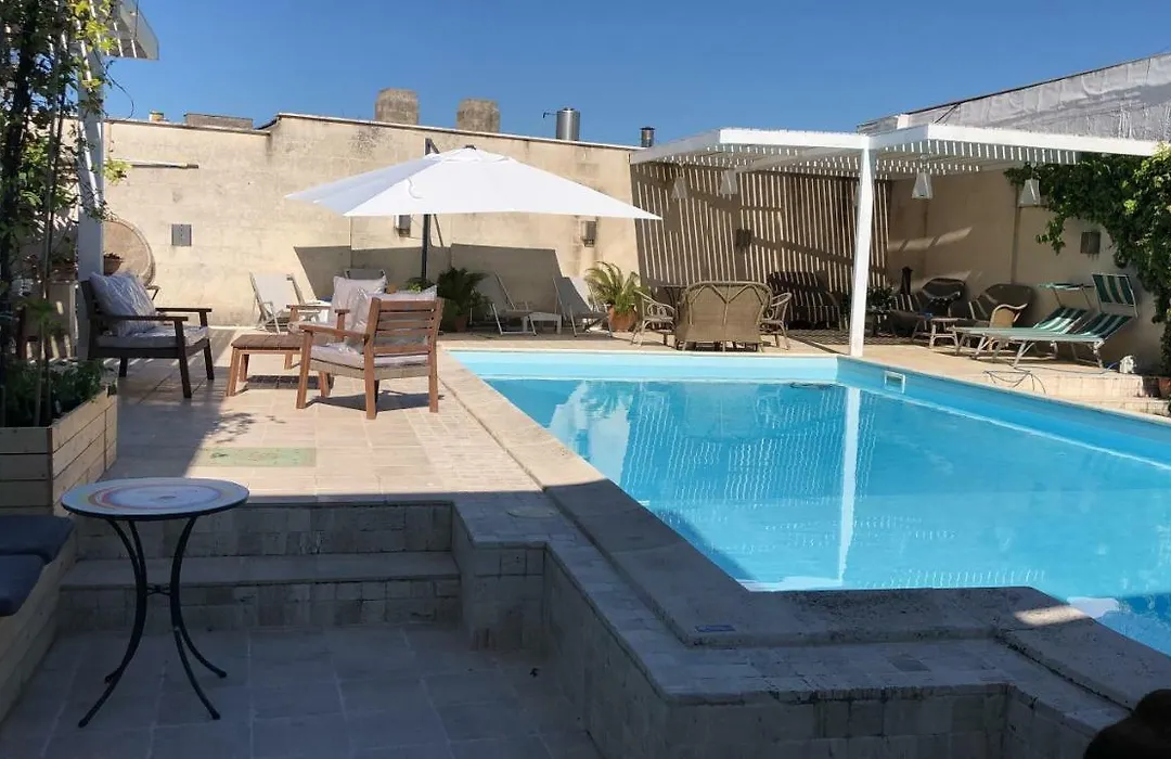 Relais Delle Ceramiche Hotel-1