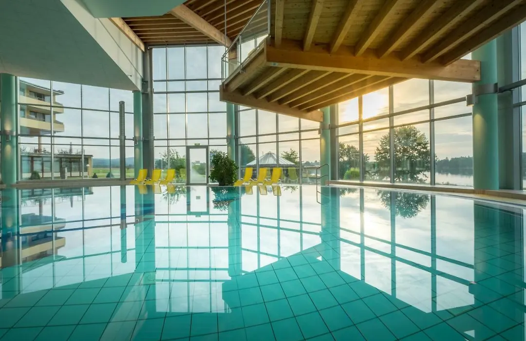 Gesundheitshotel Weißenstadt am See-1