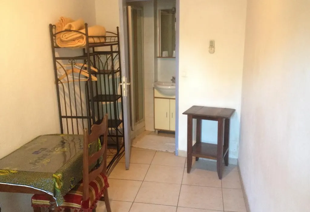 Hostellerie Du Loup-1
