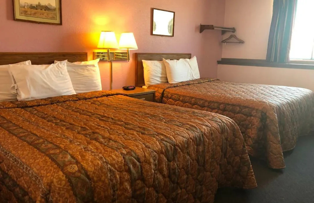 Executive Inn-1