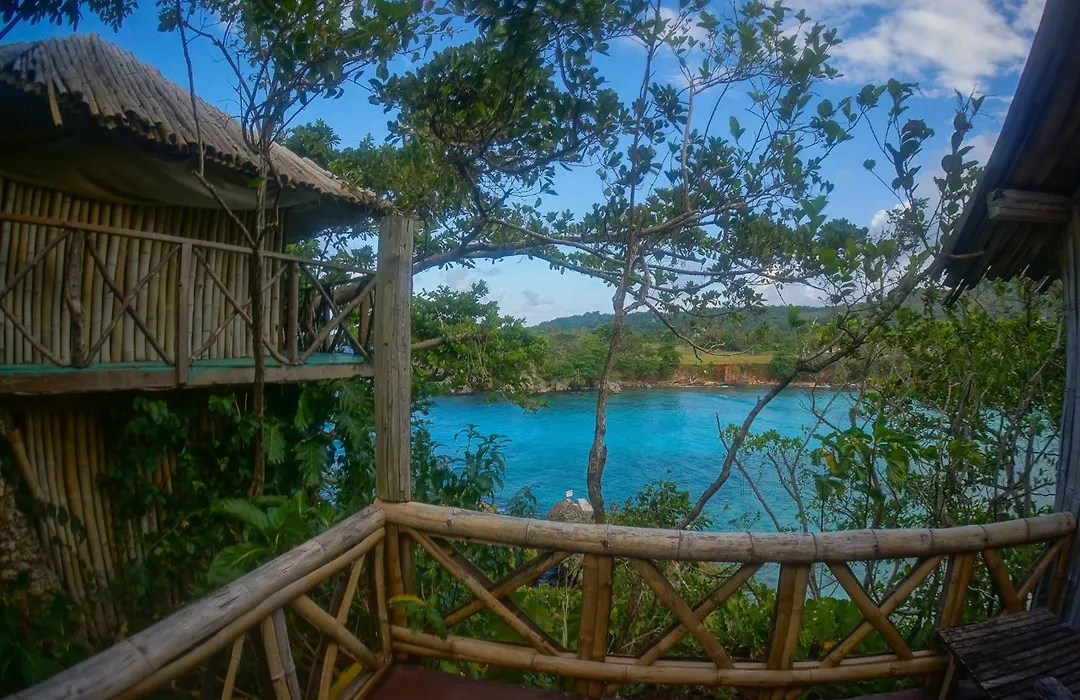 Great Huts-1