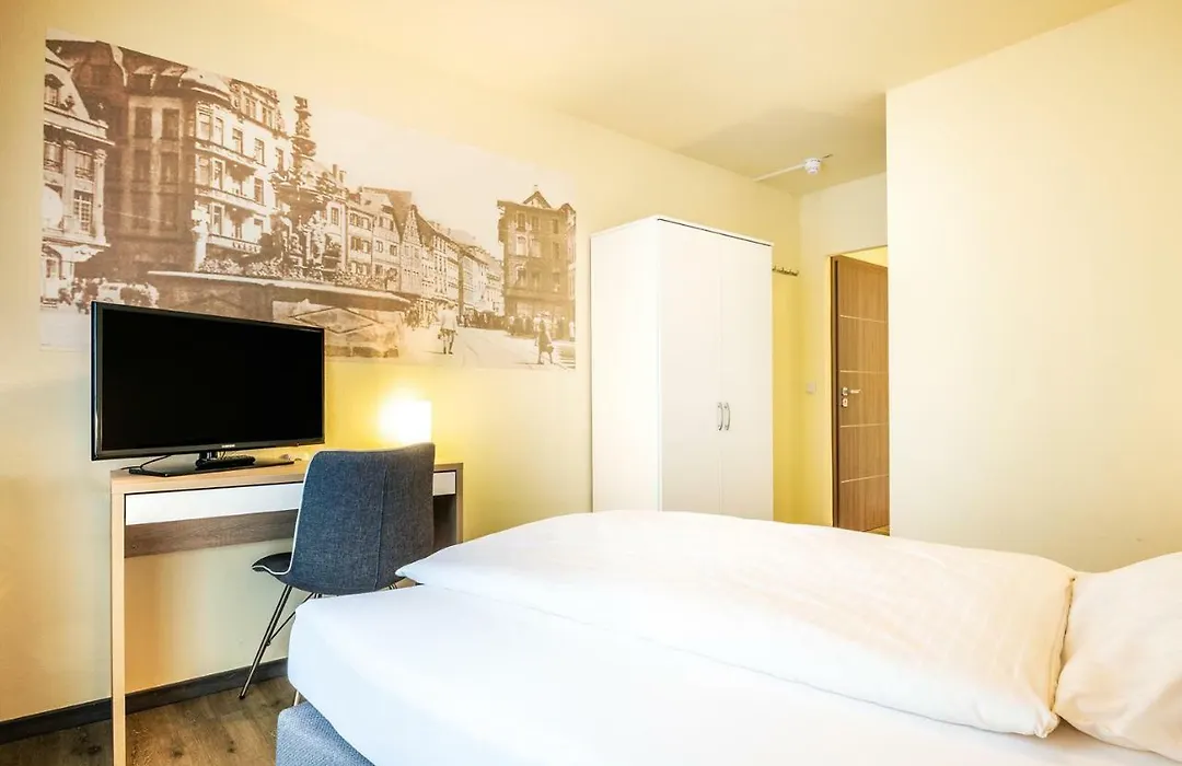 Schroeders City-Style-Hotel-1