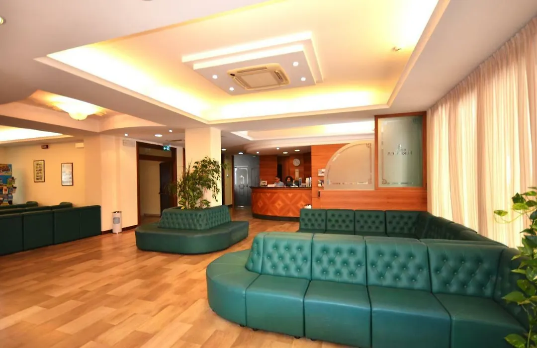 Hotel Turistica-1