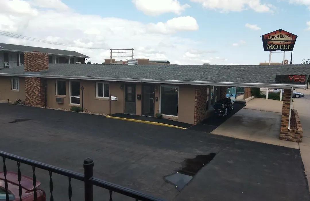 Town House Motel-1