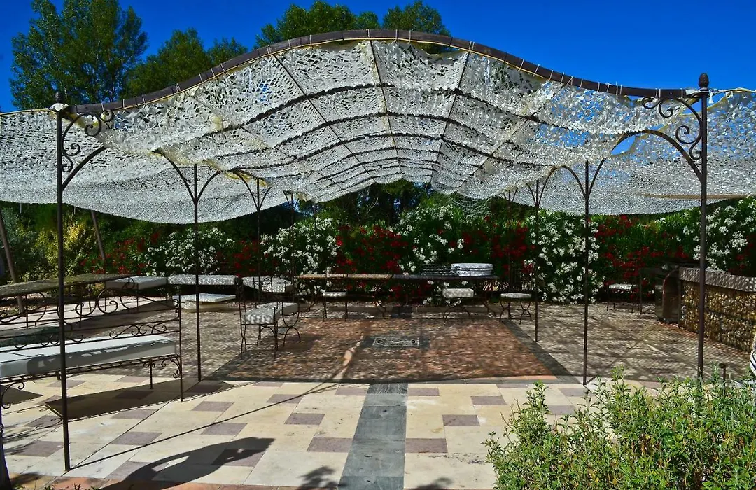 Bastide De Mazan-1