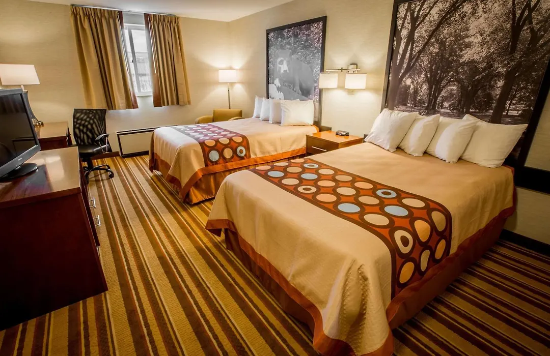 Super 8 By Wyndham State College-1