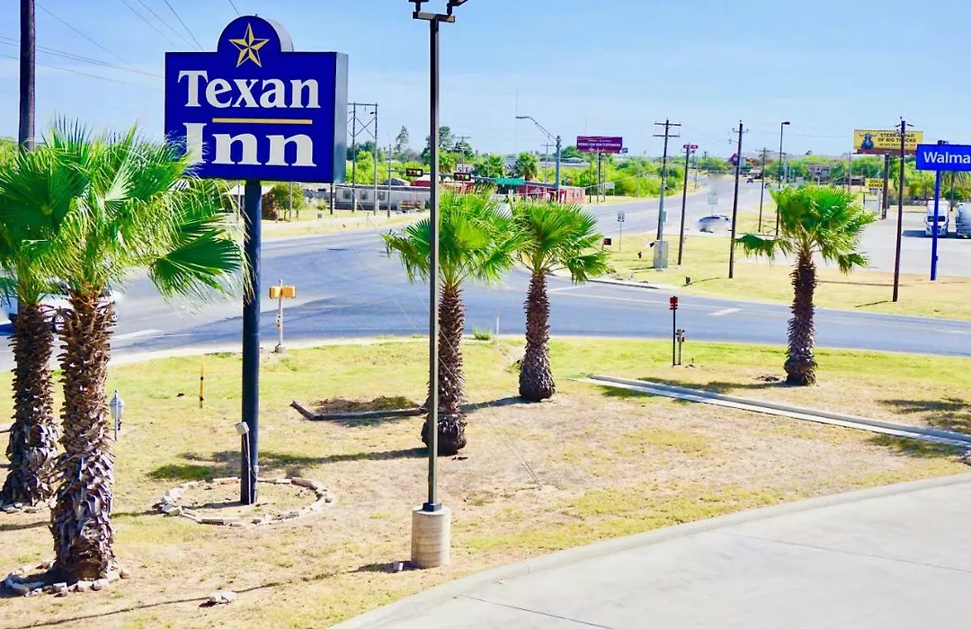 Texan Inn - Carrizo Springs-1