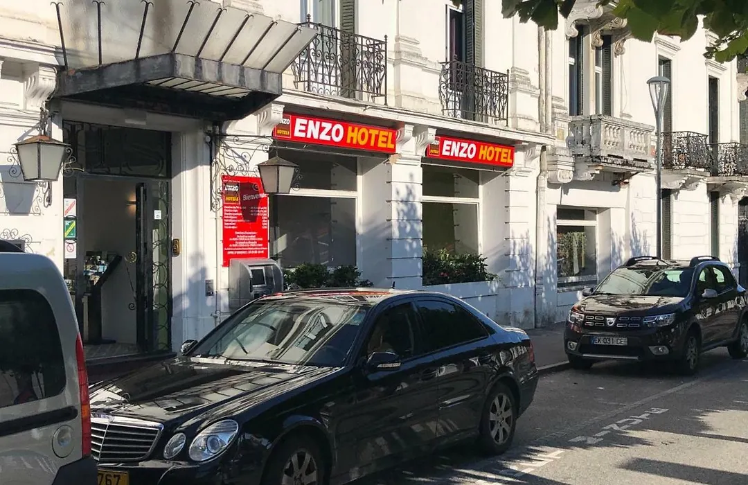 Enzo Hotels Contrexeville-1