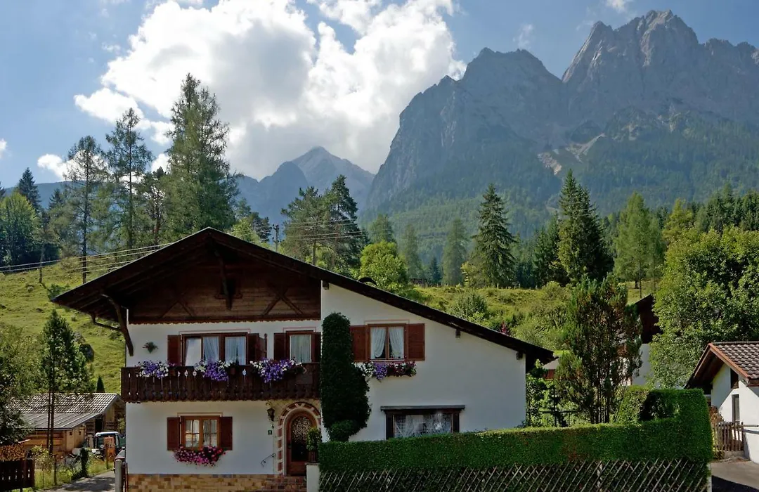 Gaestehaus Kerschbaum-1