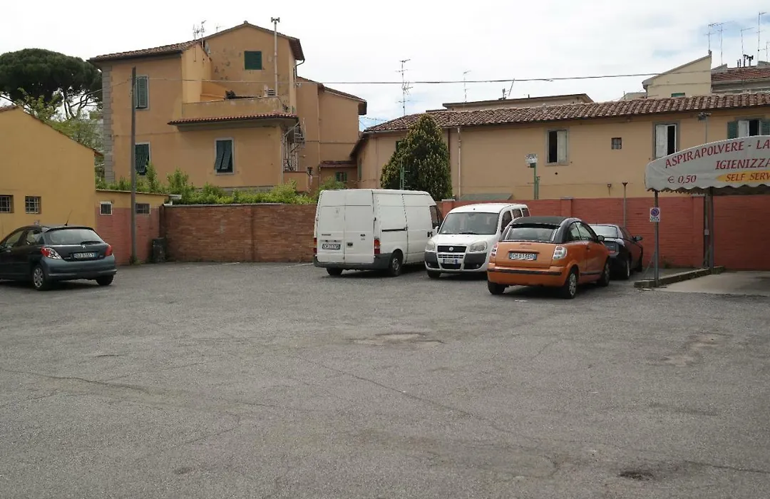 Hotel Houston Livorno - Struttura Esclusivamente Turistica - Not for Business or Workers-1