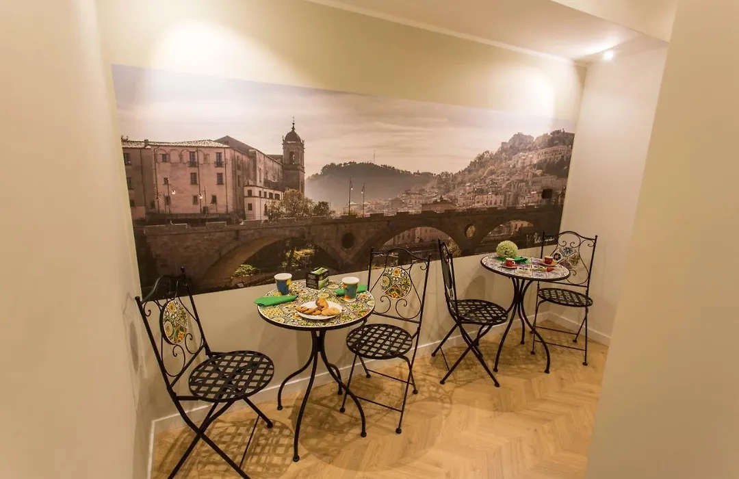 Le Affacciate Bruzie Home Guest House-1