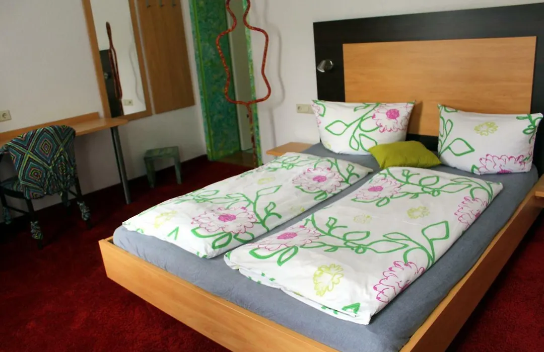 Donau Pension-1