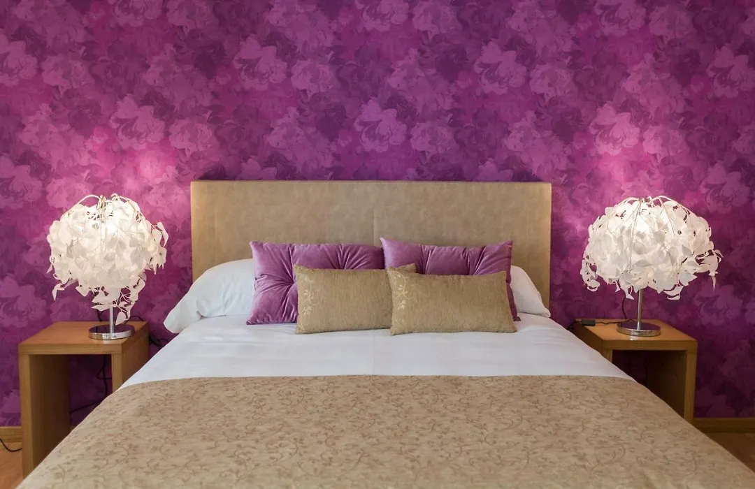 Hotel A Roldana-1