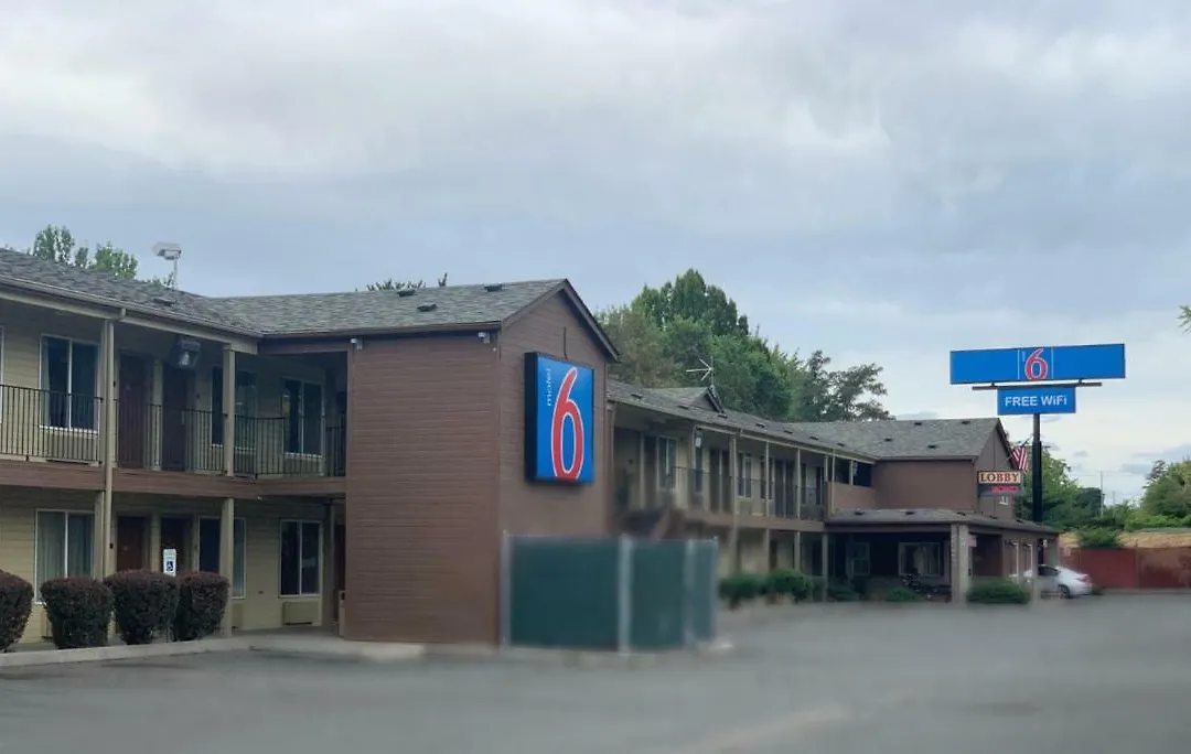 Motel 6-Yakima, Wa - Downtown-1