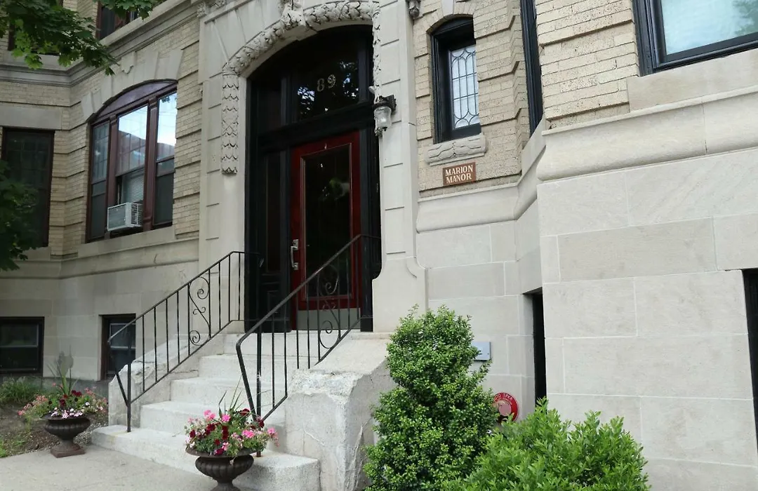 A Stylish Stay W/ A Queen Bed, Heated Floors.. #33-1