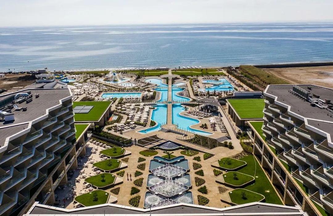 Wave Resort-1