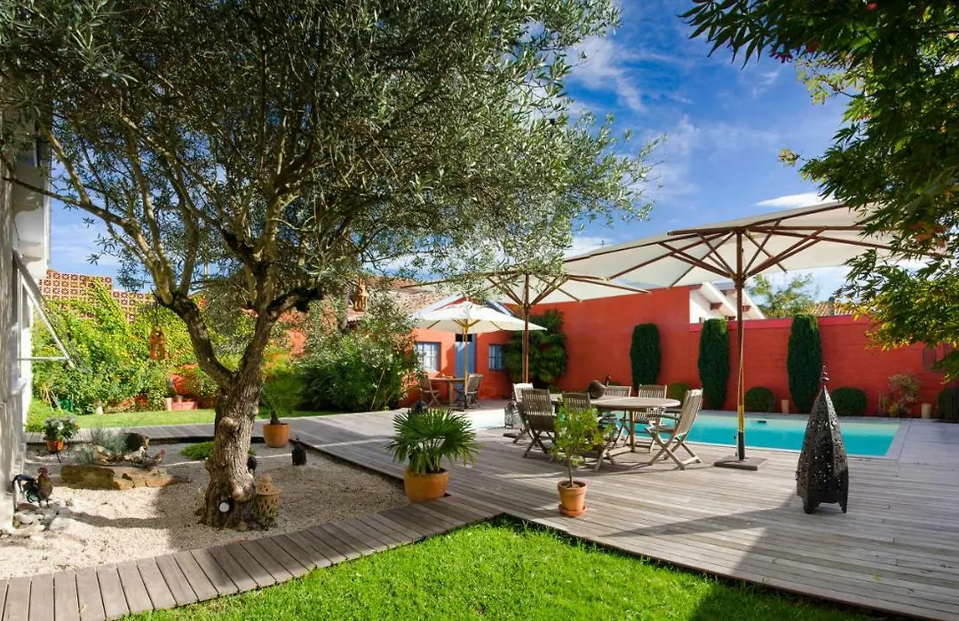 La Ferrade Chambres d'Hôtes B&B-1
