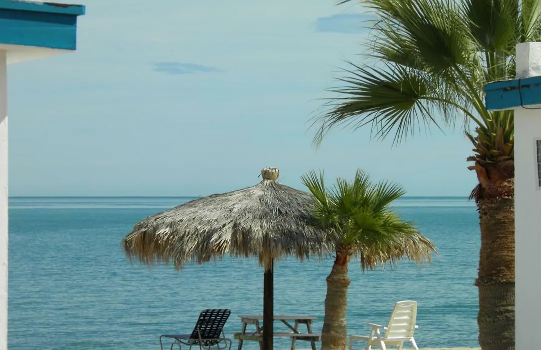 #53 Bungalow Seaside Hotel & Victors Rv Park-1
