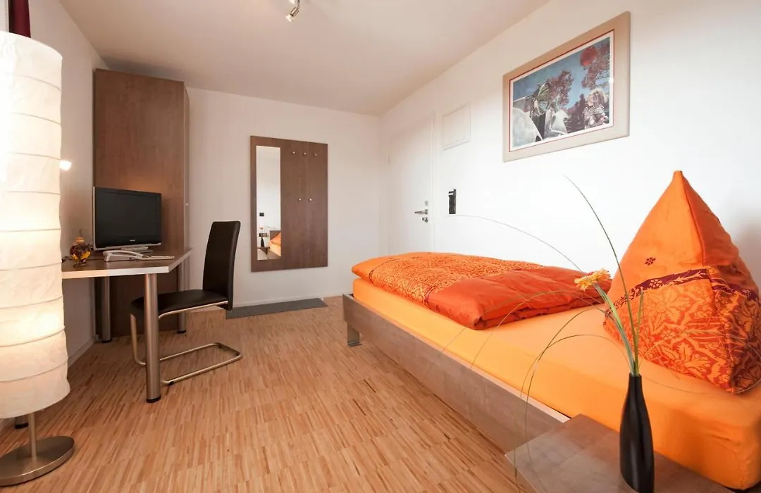 Hotel Merlin-1