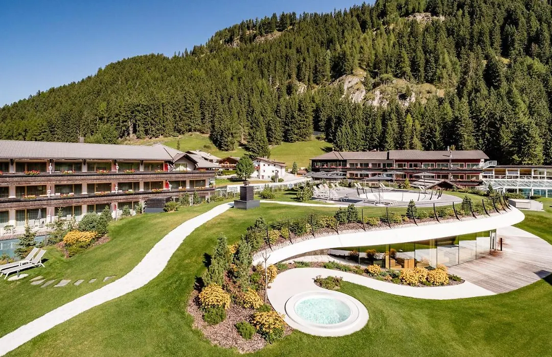 Hotel Alpenroyal - The Leading Hotels Of The World-1