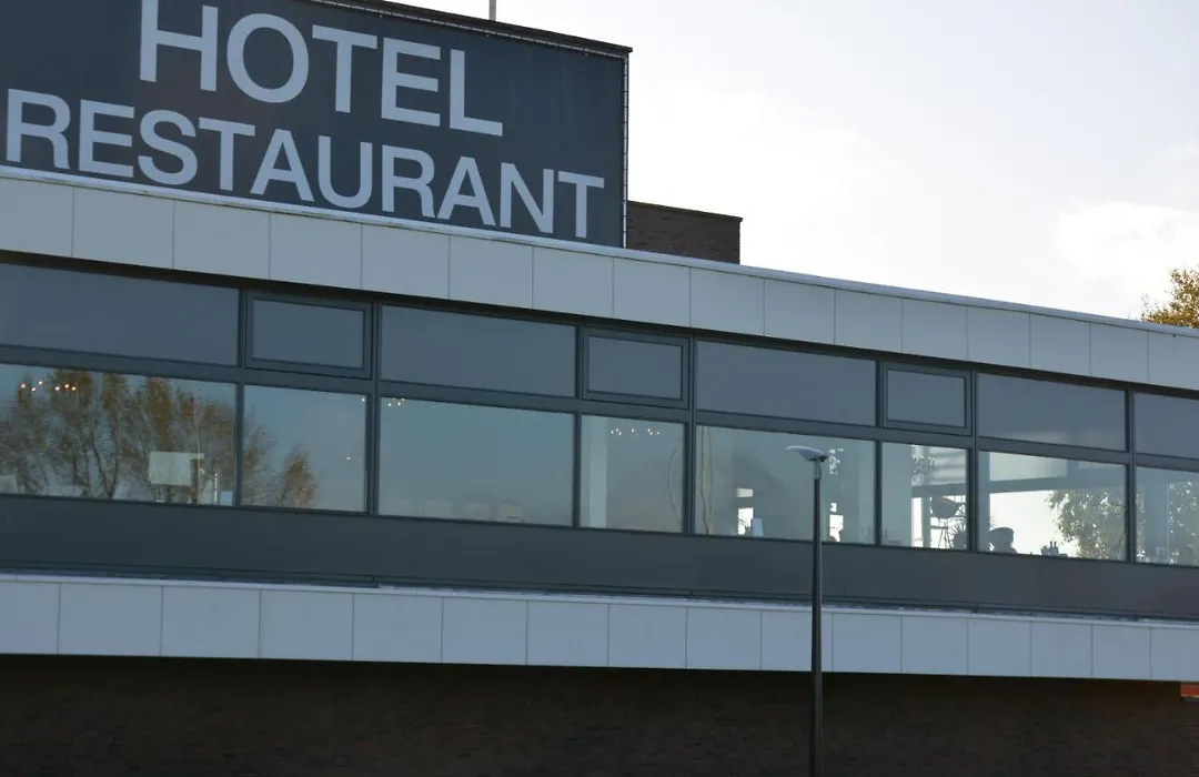 HOTEL2Heerenveen-1
