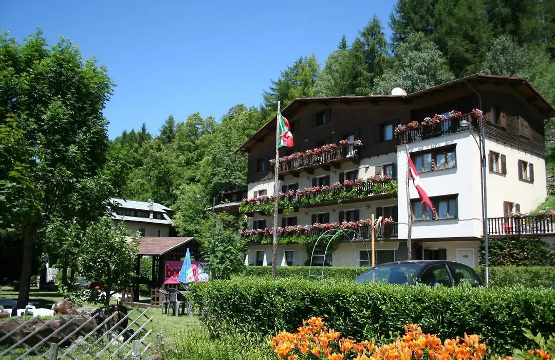 Hotel Daniela-1