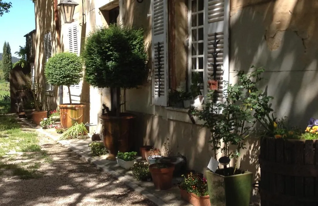 B&B Guest House Domaine Le Clos Du Pavillon Provence-1