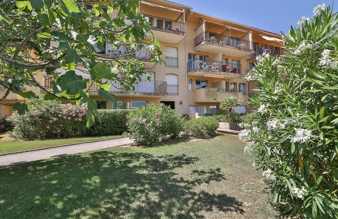 Pierre Et Vacances Residence Amandine-1