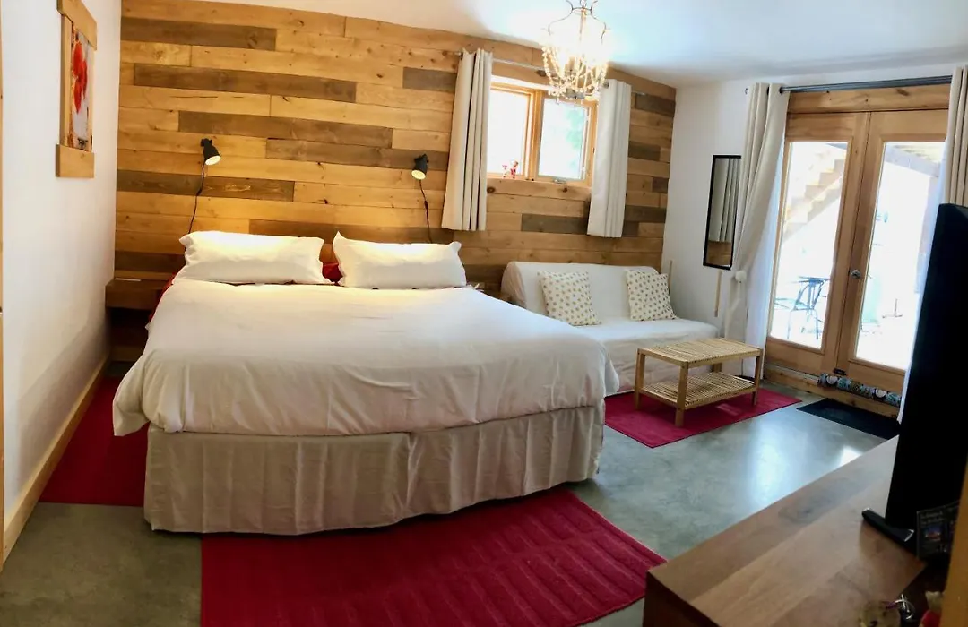 Le Domaine Du Lac Saint Charles-1