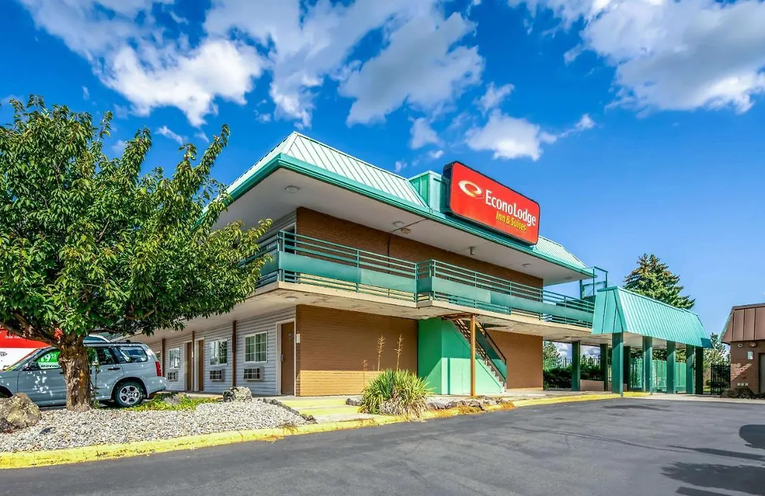 Econo Lodge & Suites Spokane-1