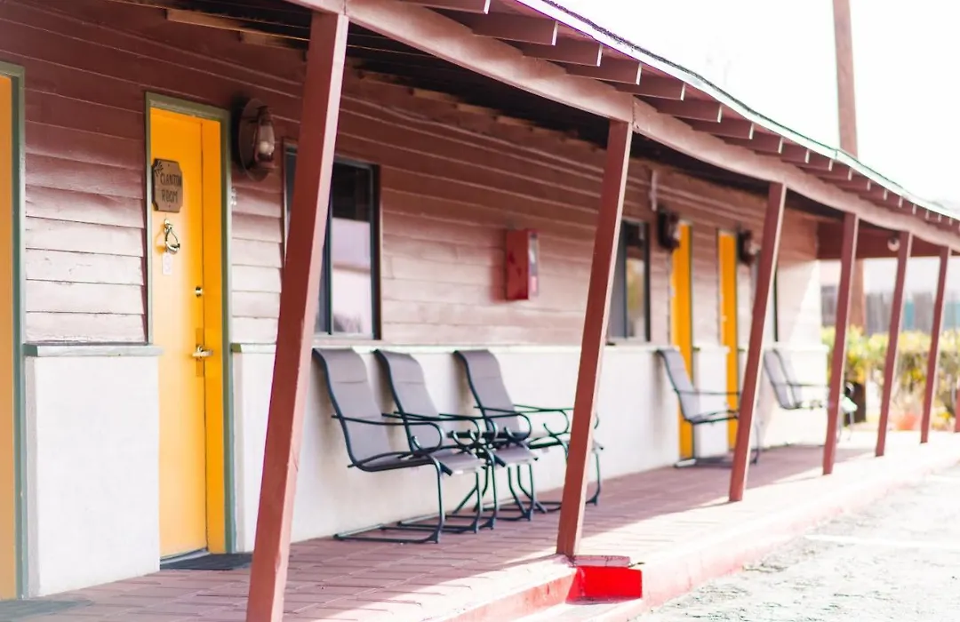 Larian Motel-1
