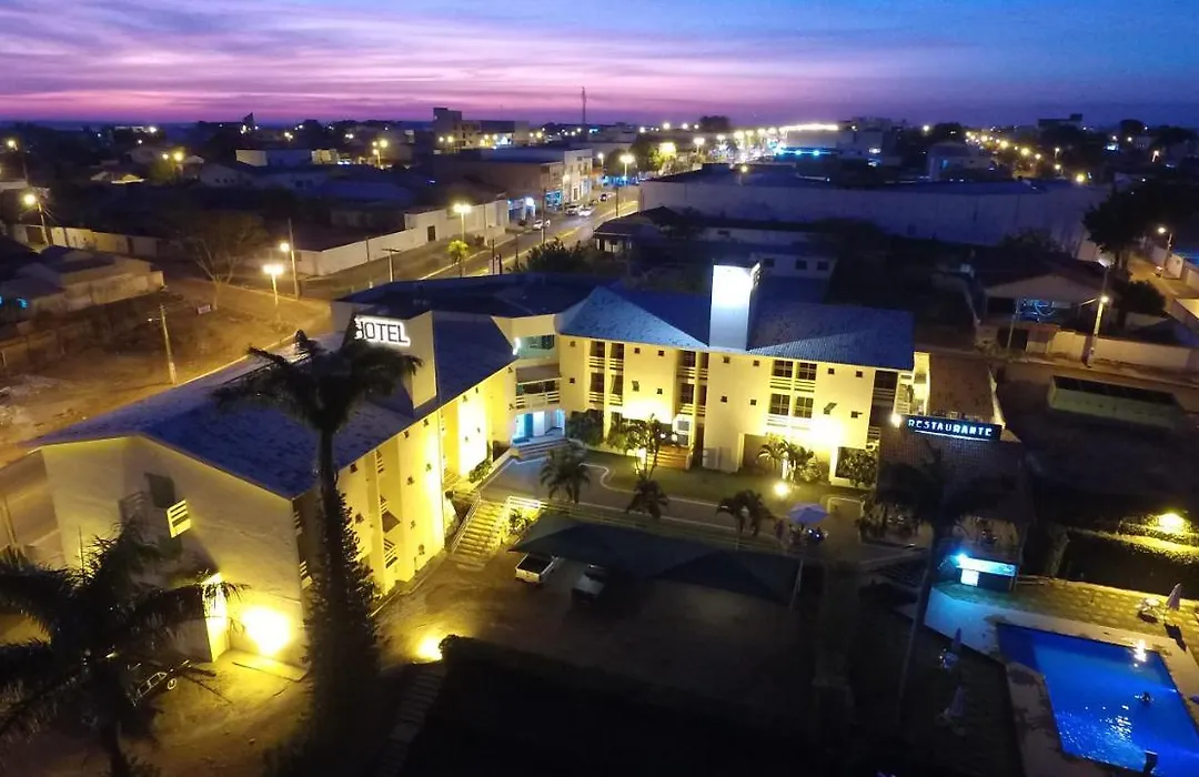 Serranos Park Hotel-1