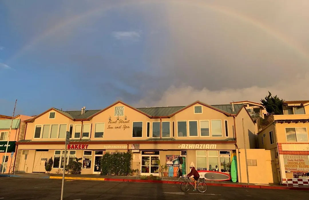 Front Street Inn And Spa-1