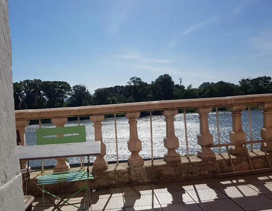 Logis Hotel Le Prieure-1