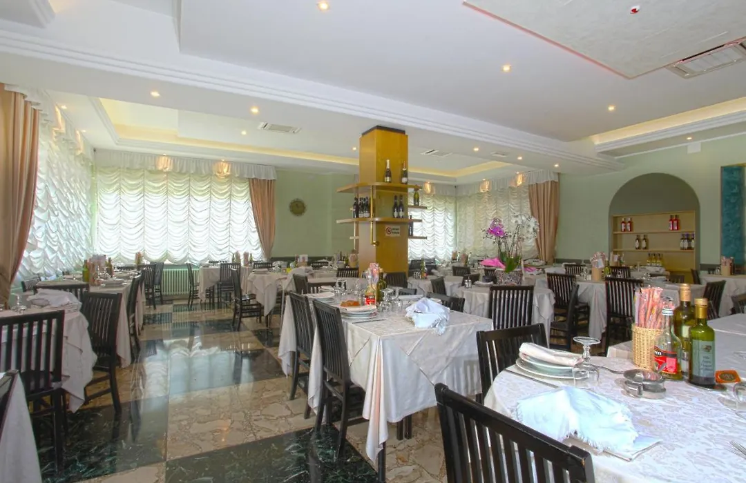 Hotel Adrimer-1